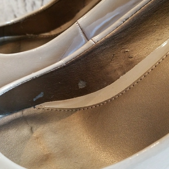 Bandolino Patient Leather Nude Pump - Picture 4 of 8